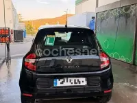 Usado Renault Twingo Intens 70 CV (51 kW) 2015 Negro Utilitario