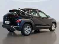 Usado Hyundai Kona 120 CV (88 kW) 2024 Negro SUV