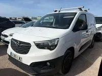 Usado Opel Combo 100 CV (73 kW) 2022 Blanco Monovolumen