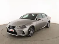 Usado Lexus IS300h Executive Line 223 CV (164 kW) 2019 Gris Berlina