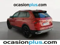 Usado VW Tiguan Sportline 150 CV (110 kW) 2023 Rojo SUV