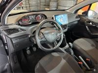 Usado Peugeot 208 Active 82 CV (60 kW) 2013 Negro Utilitario