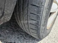 Usado Renault Scénic II Dynamique 130 CV (95 kW) 2005 Gris / plata Monovolumen