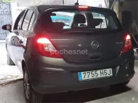 Usado Opel Corsa Selective 75 CV (55 kW) 2013 Negro Utilitario