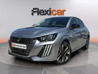 Usado Peugeot 208 Allure 101 CV (74 kW) 2025 Gris Utilitario