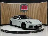 Usado Porsche Panamera Sport Turismo 462 CV (339 kW) 2018 Gris / plata Familiar
