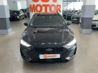 Usado Ford Focus ST-Line 125 CV (91 kW) 2024 Negro Utilitario
