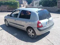 Usado Renault Clio II Expression 80 CV (58 kW) 2004 Gris / plata Berlina