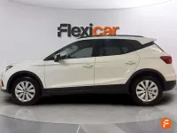 Usado Seat Arona Ecomotive 95 CV (69 kW) 2019 Blanco SUV