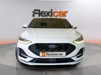 Usado Ford Focus ST-Line 125 CV (91 kW) 2022 Blanco Berlina