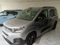 Nuevo Citroën Berlingo 100 CV (73 kW) 2026 Gris / plata Monovolumen