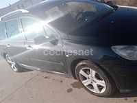 Usado Skoda Fabia Classic 64 CV (47 kW) 2001 Gris / plata Berlina