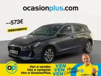 Usado Hyundai i30 110 CV (80 kW) 2017 Gris Utilitario