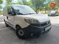 Usado Fiat Doblò 95 CV (69 kW) 2019 Blanco Monovolumen