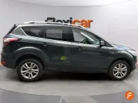 Usado Ford Kuga Trend 120 CV (88 kW) 2017 Gris SUV