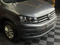 Usado VW Caddy Trendline 110 CV (80 kW) 2017 Gris / plata Monovolumen