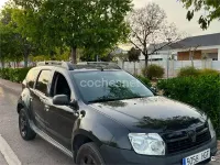 Usado Dacia Duster Ambiance 107 CV (78 kW) 2011 Negro SUV