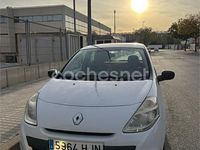 Usado Renault Clio IV Business 90 CV (66 kW) 2012 Blanco Berlina