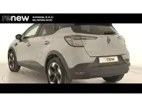 Usado Renault Captur Techno 100 CV (73 kW) 2025 Gris / plata SUV
