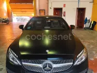 Usado Mercedes C220 AMG line 170 CV (125 kW) 2016 Negro Coupe