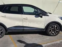 Usado Renault Captur Zen 90 CV (66 kW) 2015 Beige SUV