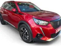 Usado Peugeot 2008 Allure 131 CV (96 kW) 2020 Rojo SUV
