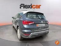 Usado Seat Arona Style 110 CV (80 kW) 2023 Gris SUV