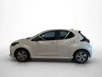 Usado Mazda 2 Exclusive-Line 117 CV (86 kW) 2025 Blanco Utilitario
