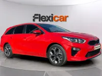 Usado Kia Ceed 120 CV (88 kW) 2020 Rojo Utilitario