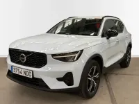 Usado Volvo XC40 Plus 163 CV (119 kW) 2025 Negro SUV