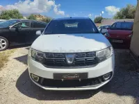 Usado Dacia Sandero Comfort 95 CV (69 kW) 2019 Blanco Berlina