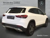 Usado Mercedes GLA200 Progressive 150 CV (110 kW) 2023 Blanco polar  pintura unicolor SUV