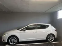 Usado Seat Leon Style 105 CV (77 kW) 2013 Blanco Utilitario