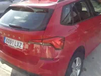 Usado Skoda Kamiq Active 95 CV (69 kW) 2022 Rojo SUV