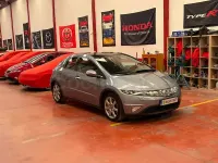 Usado Honda Civic Executive 140 CV (102 kW) 2007 Gris / plata Berlina
