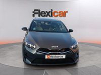 Usado Kia Ceed Style 100 CV (73 kW) 2025 Gris Utilitario