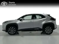 Usado Toyota Yaris Cross Active 116 CV (85 kW) 2022 Gris SUV