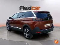 Usado Peugeot 5008 Allure 130 CV (95 kW) 2021 Marrón SUV