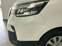 Usado Nissan Primastar Acenta 150 CV (110 kW) 2024 Blanco Monovolumen