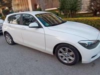 Begagnad BMW 118 143 HK (105 kW) 2013 Vit Halvkombi