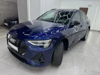 Usado Audi e-tron Sportback Ambiente 230 kW (313 CV) 2021 Azul SUV