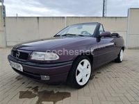 Usado Opel Astra Cabriolet 115 CV (84 kW) 1995 Violeta / lila Descapotable