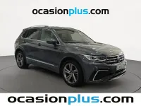 Usado VW Tiguan R-line 150 CV (110 kW) 2021 Gris / plata SUV