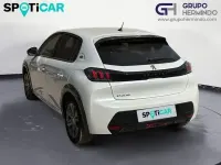 Usado Peugeot e-208 Allure 100 kW (136 CV) 2021 Blanco Utilitario