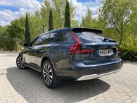 Usado Volvo V90 CC Core 197 CV (144 kW) 2023 Azul Familiar