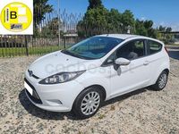 Usado Ford Fiesta Trend 68 CV (50 kW) 2009 Blanco Utilitario