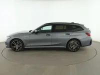 Usado BMW 330e M Sport 292 CV (214 kW) 2024 Gris Familiar