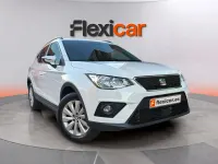 Usado Seat Arona Style 116 CV (85 kW) 2019 Blanco SUV
