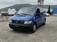 Usado Mercedes Vito 122 CV (89 kW) 2003 Azul Van