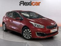 Usado Kia Ceed 101 CV (74 kW) 2018 Rojo Utilitario